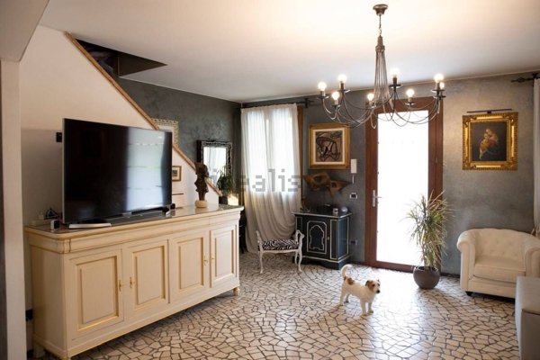 casa indipendente in vendita a Mira in zona Giovanni XXIII