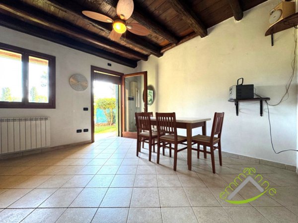 appartamento in vendita a Mira in zona Giovanni XXIII