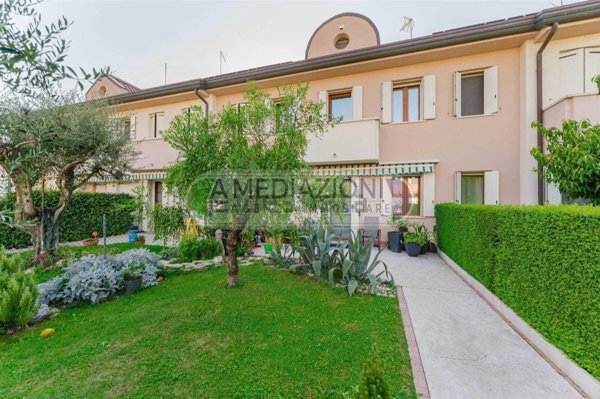 casa indipendente in vendita a Mira in zona Giovanni XXIII