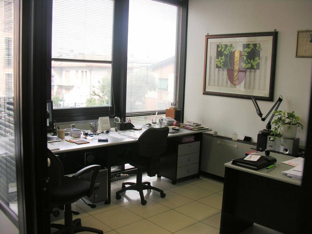 ufficio in vendita a Mira in zona Giovanni XXIII