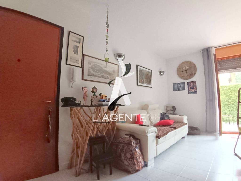 appartamento in vendita a Mira in zona Piazza Vecchia