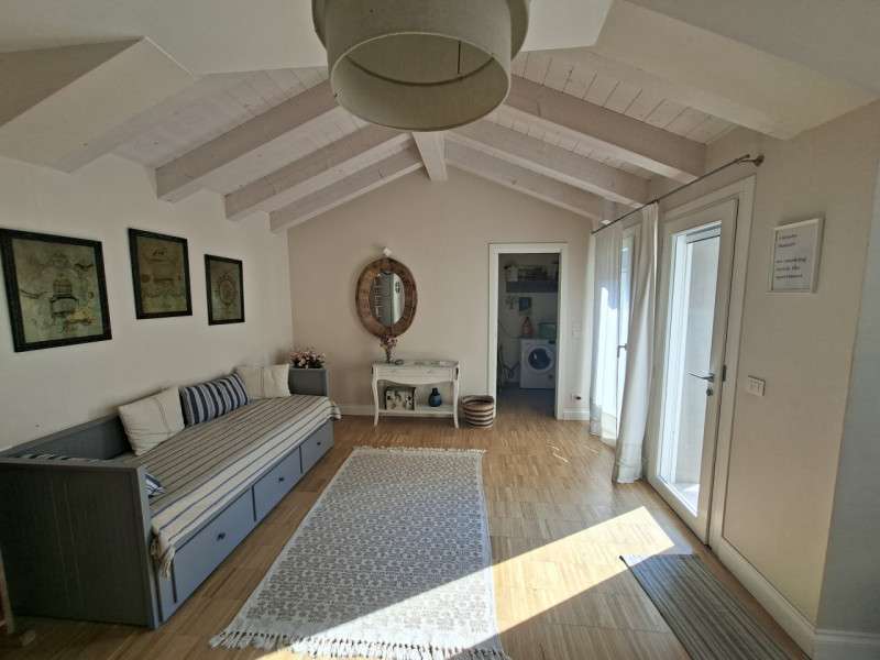 casa indipendente in vendita a Mira in zona Marano