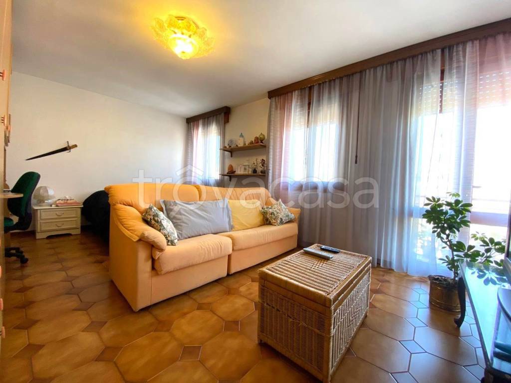 appartamento in vendita a Mirano in zona Scaltenigo
