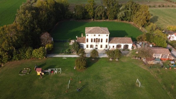 casa indipendente in vendita a Mirano