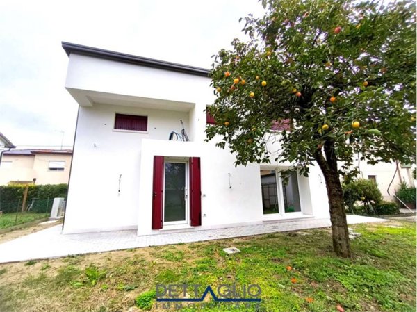 casa indipendente in vendita a Mirano in zona Scaltenigo