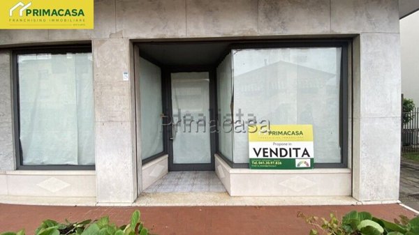 negozio in vendita a Mirano in zona Scaltenigo