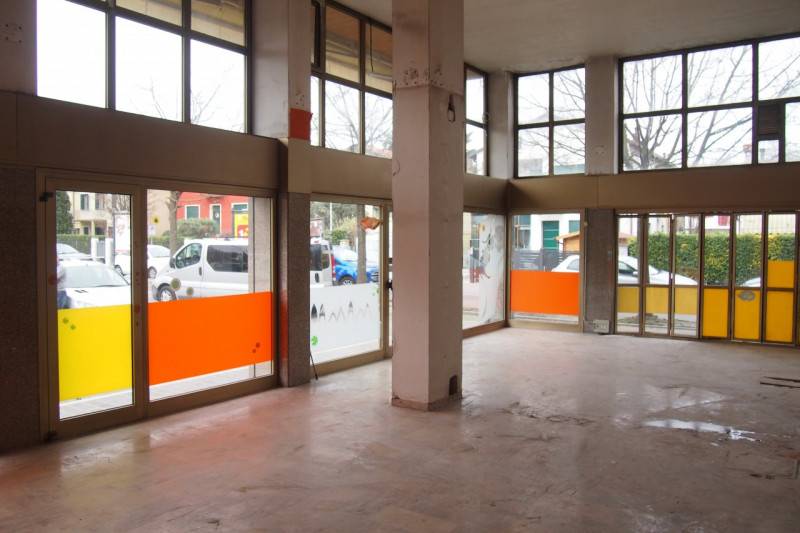 negozio in vendita a Mirano