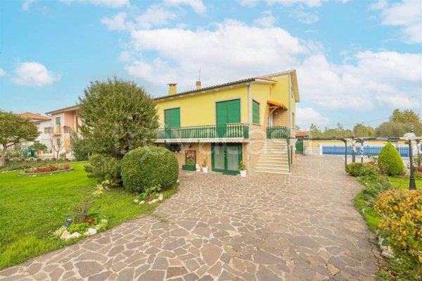 casa indipendente in vendita a Mirano