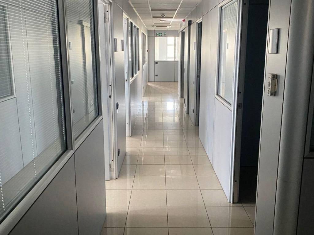 ufficio in vendita a Mirano in zona Ballò