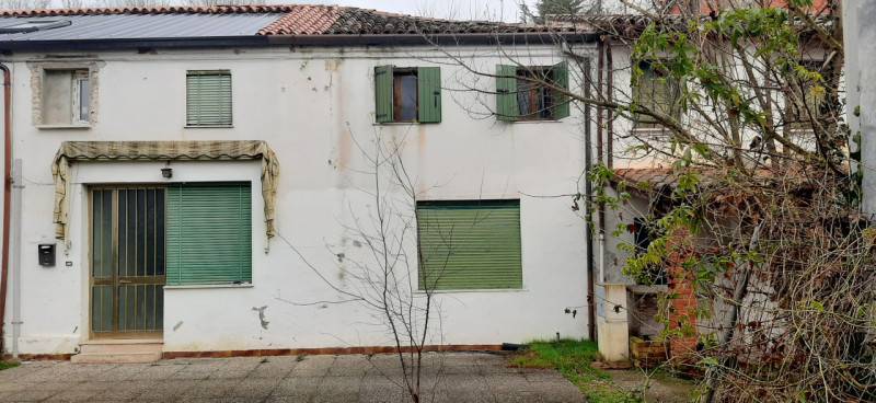 casa indipendente in vendita a Mirano in zona Zianigo