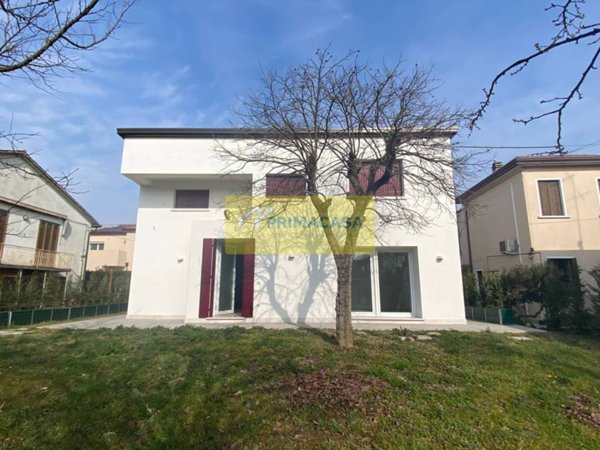 casa indipendente in vendita a Mirano