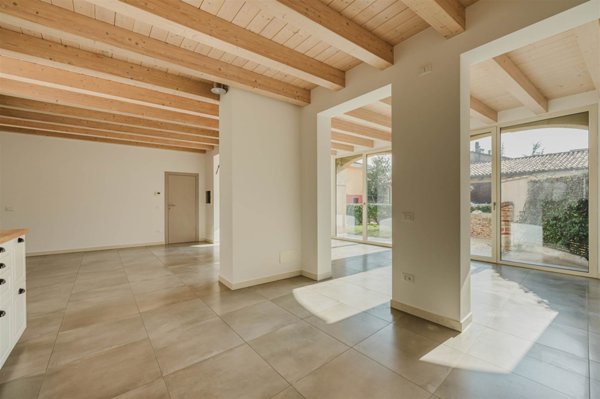 casa indipendente in vendita a Mirano