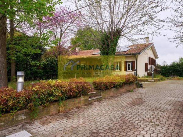 casa indipendente in vendita a Mirano