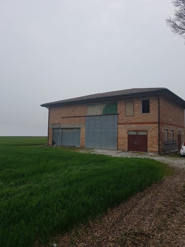 casa indipendente in vendita a Mirano in zona Vetrego