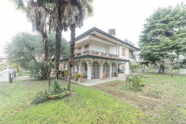 casa indipendente in vendita a Mirano in zona Ballò