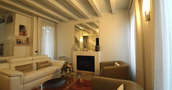 casa indipendente in vendita a Mirano
