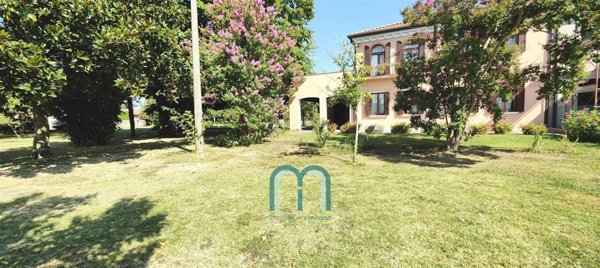 casa indipendente in vendita a Mirano