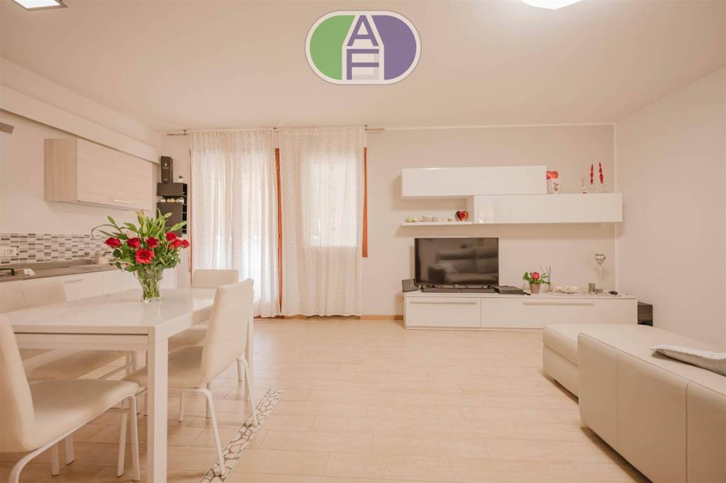 appartamento in vendita a Mirano in zona Ballò