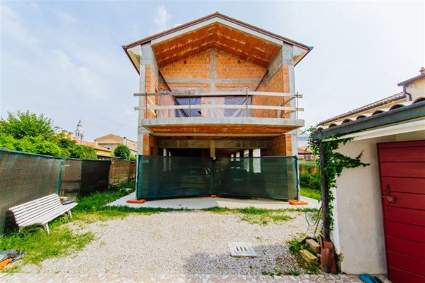 casa indipendente in vendita a Mirano