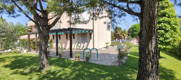 casa indipendente in vendita a Mirano in zona Campocroce