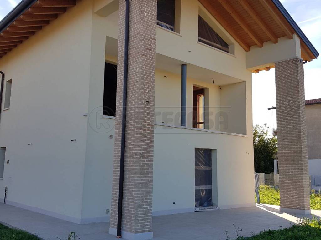 casa indipendente in vendita a Mirano in zona Zianigo