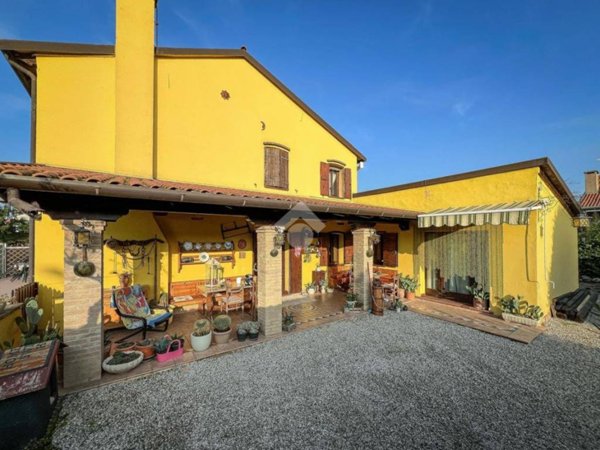 casa indipendente in vendita a Mirano in zona Scaltenigo