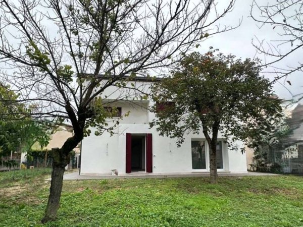 casa indipendente in vendita a Mirano