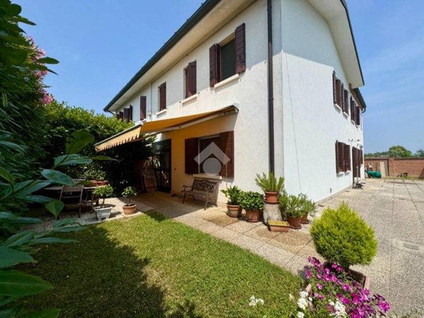 casa indipendente in vendita a Mirano
