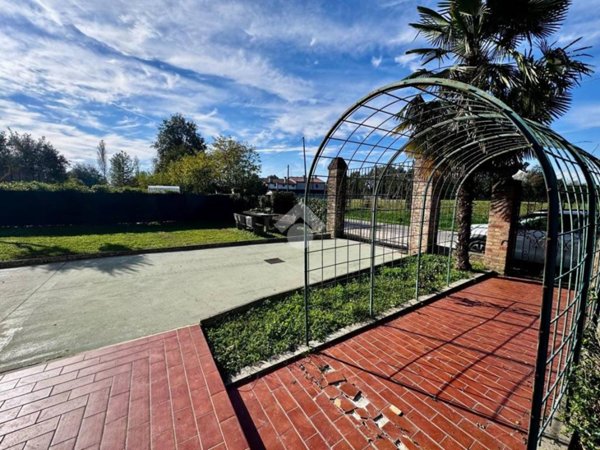 casa indipendente in vendita a Mirano in zona Campocroce