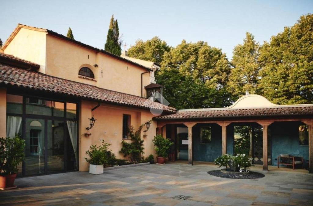 negozio in vendita a Mirano
