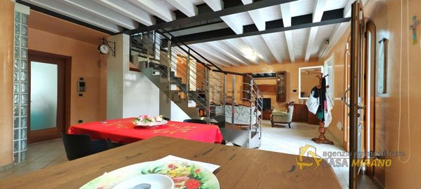 casa indipendente in vendita a Mirano