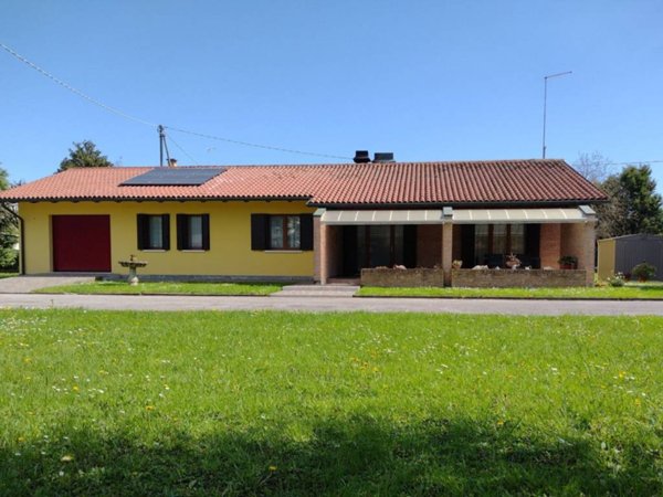 casa indipendente in vendita a Mirano