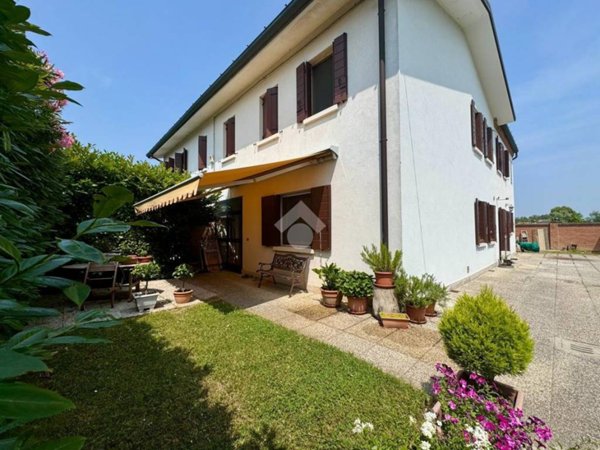 casa indipendente in vendita a Mirano