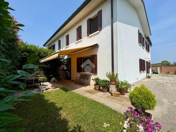 casa indipendente in vendita a Mirano