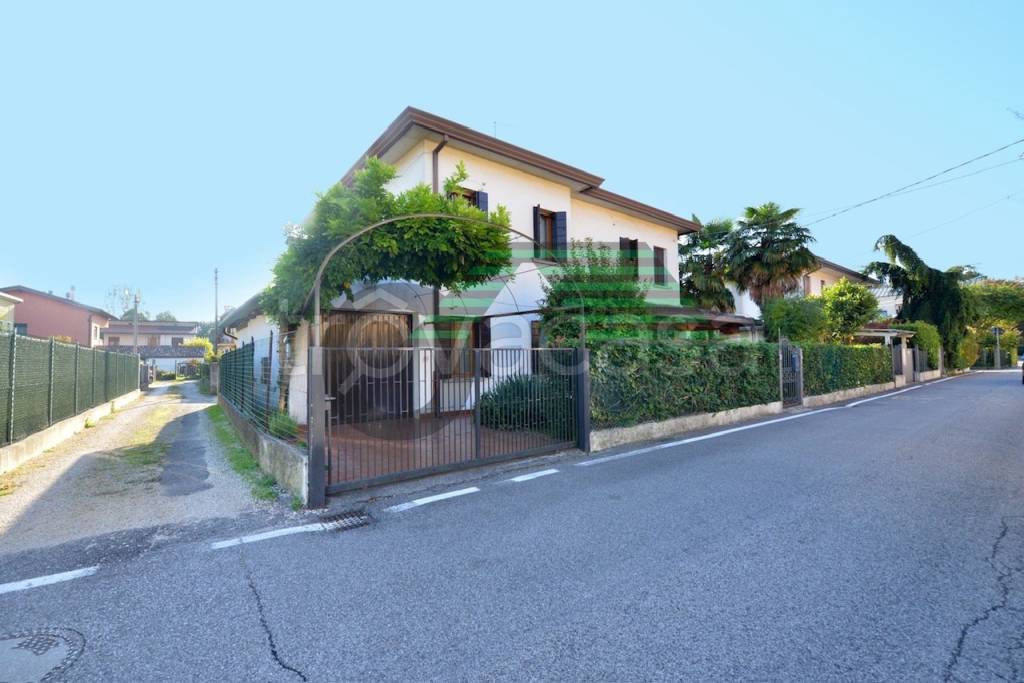 casa indipendente in vendita a Mirano