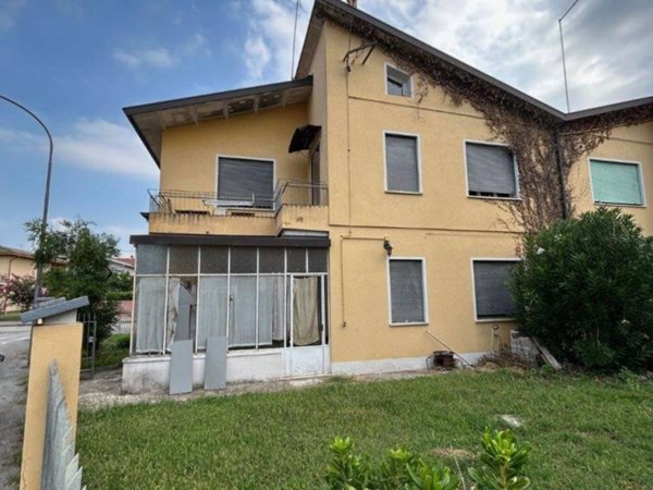 casa indipendente in vendita a Mirano