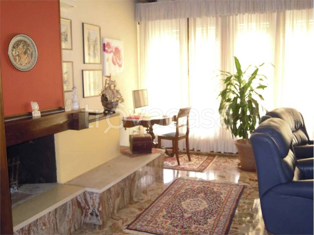 casa indipendente in vendita a Mirano