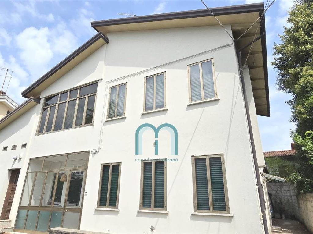 casa indipendente in vendita a Mirano