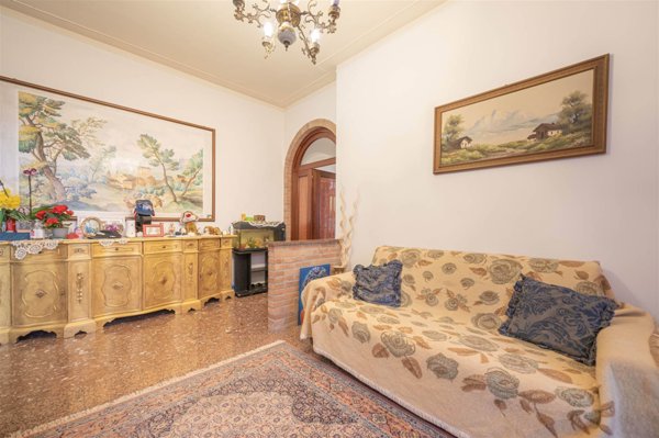 appartamento in vendita a Mirano in zona Scaltenigo