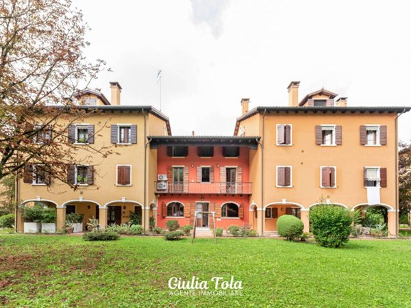 casa indipendente in vendita a Mirano