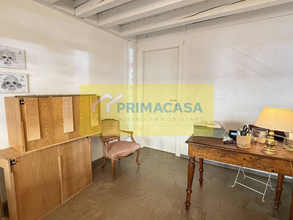 negozio in vendita a Mirano