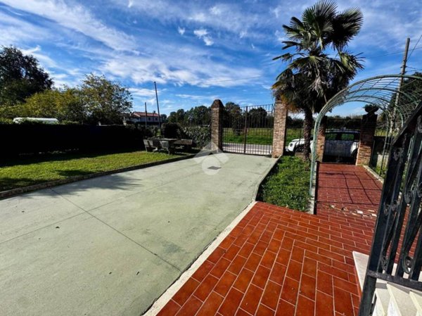 casa indipendente in vendita a Mirano in zona Campocroce