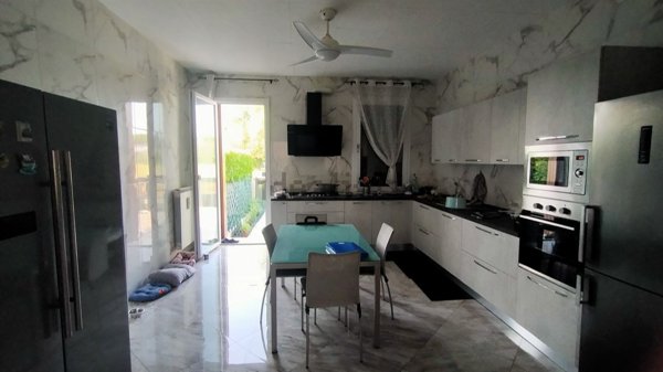 casa indipendente in vendita a Mirano in zona Zianigo