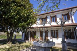 casa indipendente in vendita a Mirano in zona Ballò