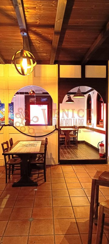 negozio in vendita a Mirano in zona Vetrego