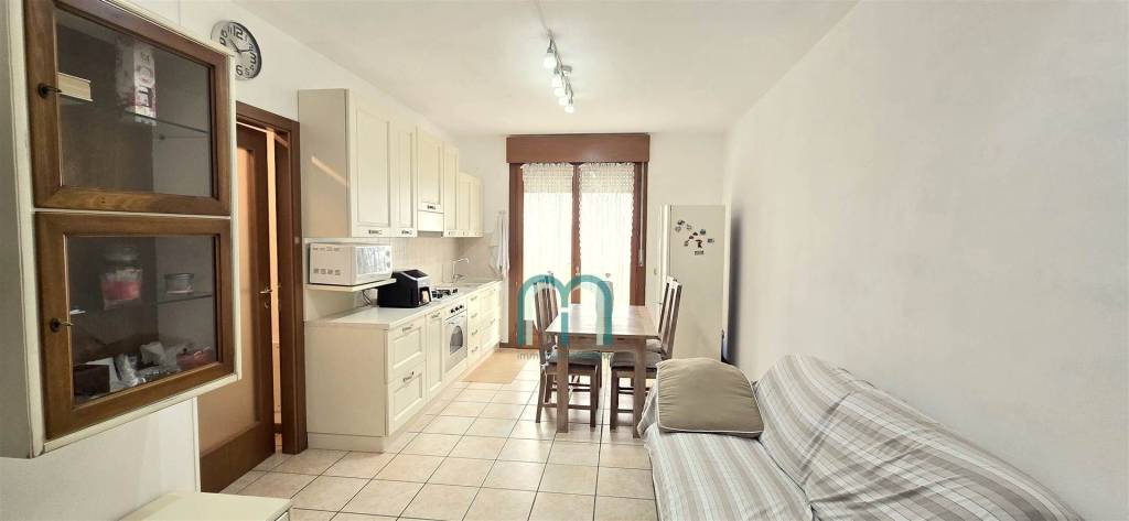 appartamento in vendita a Mirano in zona Vetrego