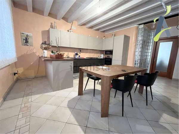 casa indipendente in vendita a Mirano