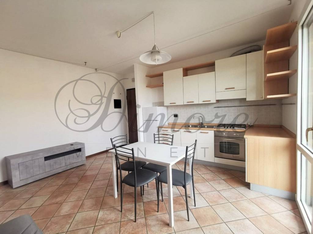 appartamento in vendita a Mirano in zona Ballò