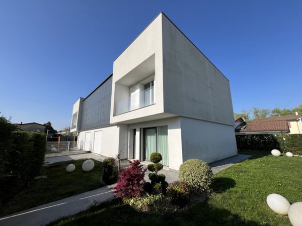 casa indipendente in vendita a Mirano