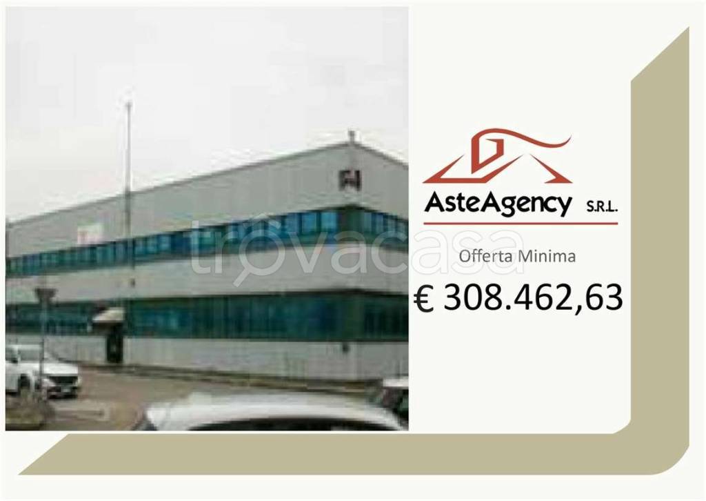 locale commerciale in vendita a Mirano in zona Zianigo